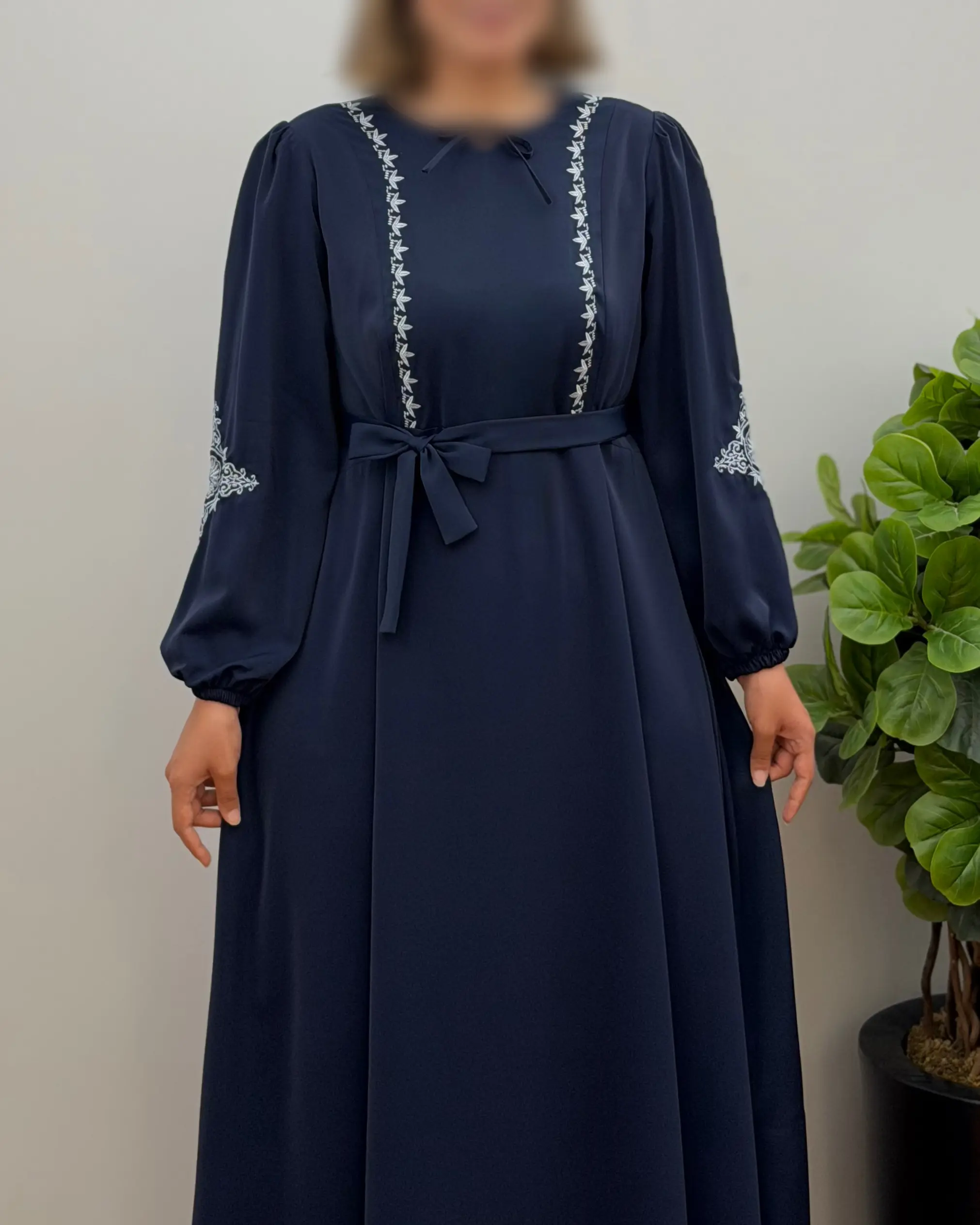 پیراهن مانتویی زنانه الیزه گلدوزی